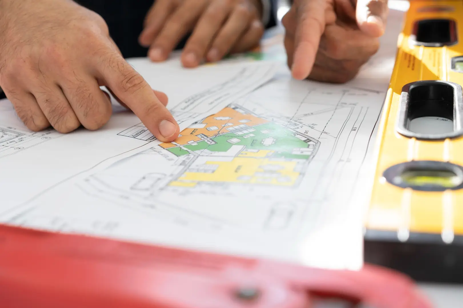 Gestão de Projetos de Infraestrutura: como evitar atrasos e estouros de orçamento com dados em tempo real